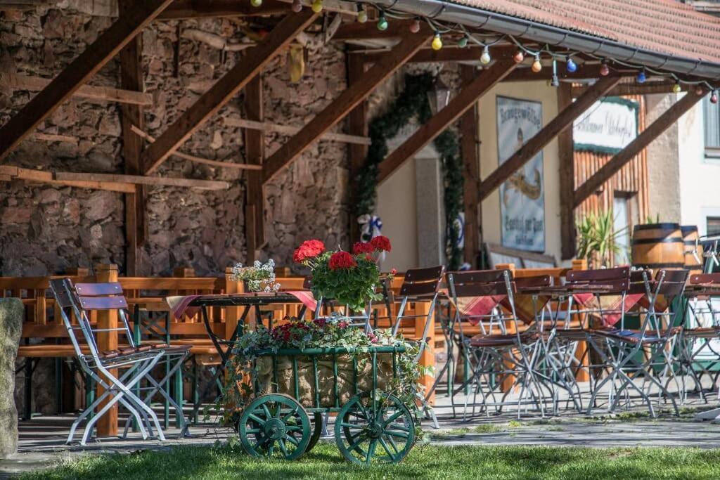 Brauereigasthof Zur Post Eschlkam Buitenkant foto
