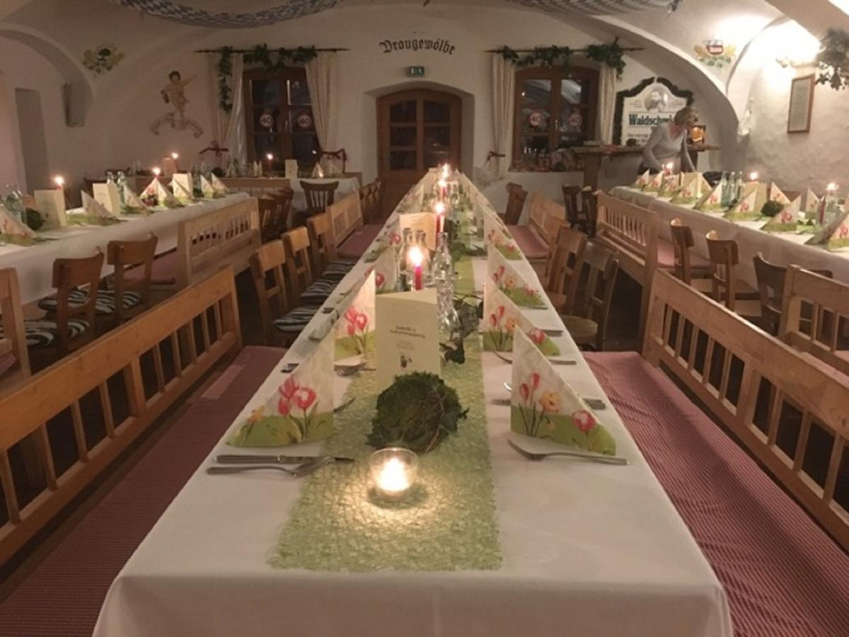 Brauereigasthof Zur Post Eschlkam Buitenkant foto